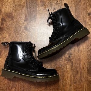 Dr. Martens JUNIOR 1460 PATENT LEATHER LACE UP BOOTS - Kids Size 3 Black